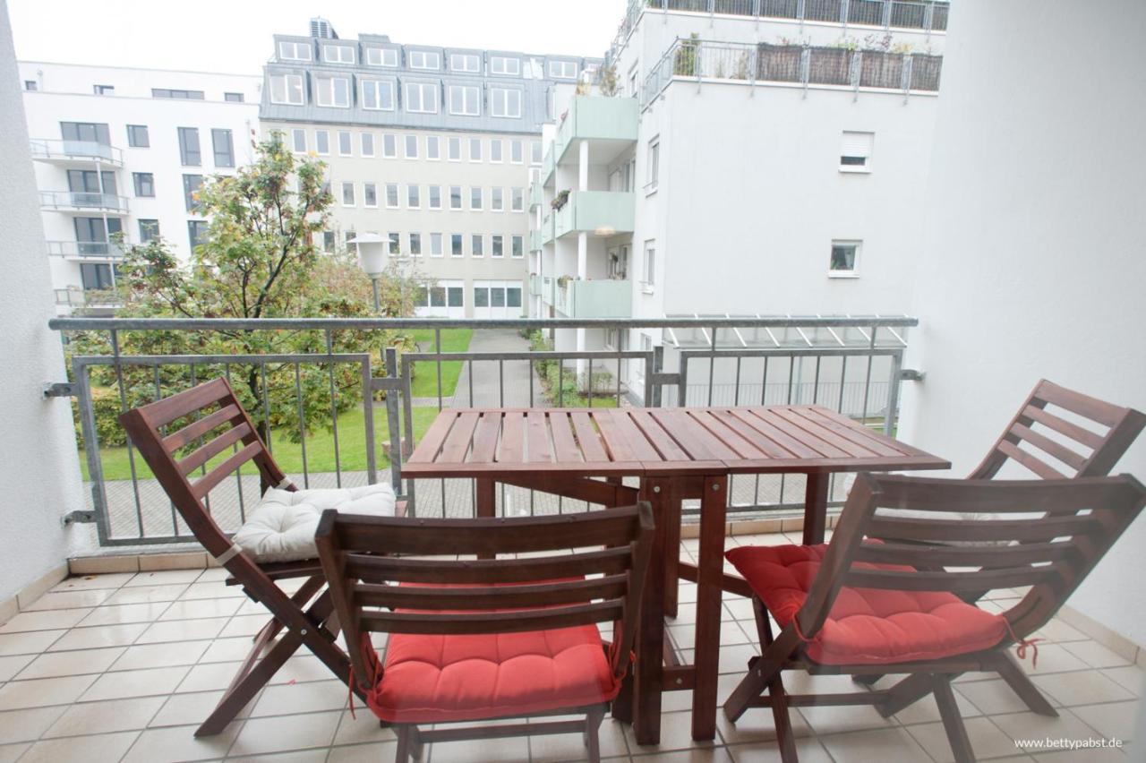 Apartment An Der Uni Mit Tiefgarage Und Loggia Leipzig Ngoại thất bức ảnh
